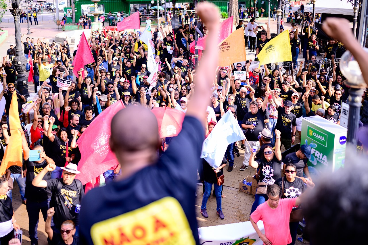 Sintep-MT/Francisco Alves