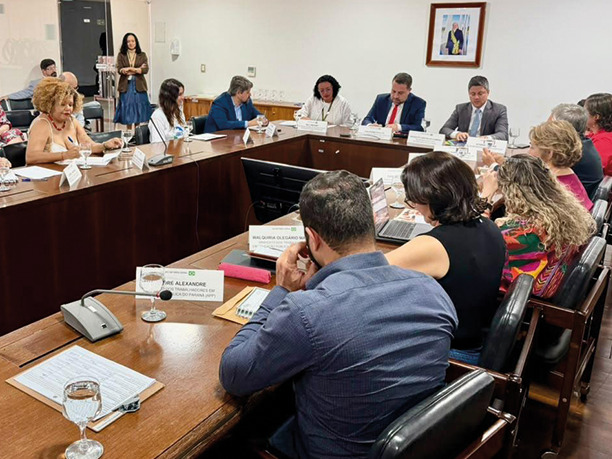 Sintep-MT discute defesa da educação pública com governo federal